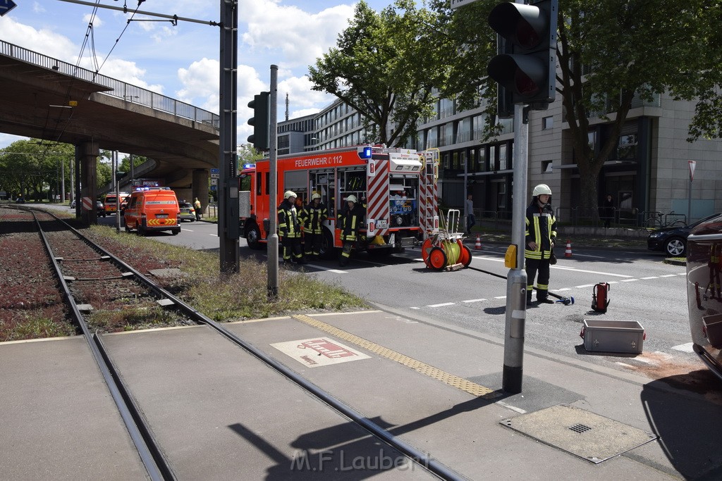 VU Koeln Deutz Mesekreisel P010.JPG - Miklos Laubert